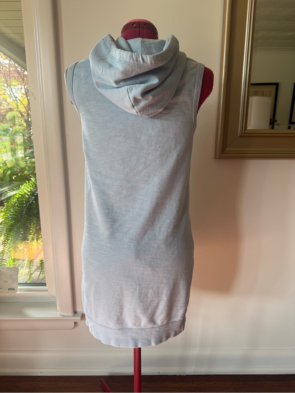 SLEEVELESS HOODIE MINI DRESS - Picture 5 of 11